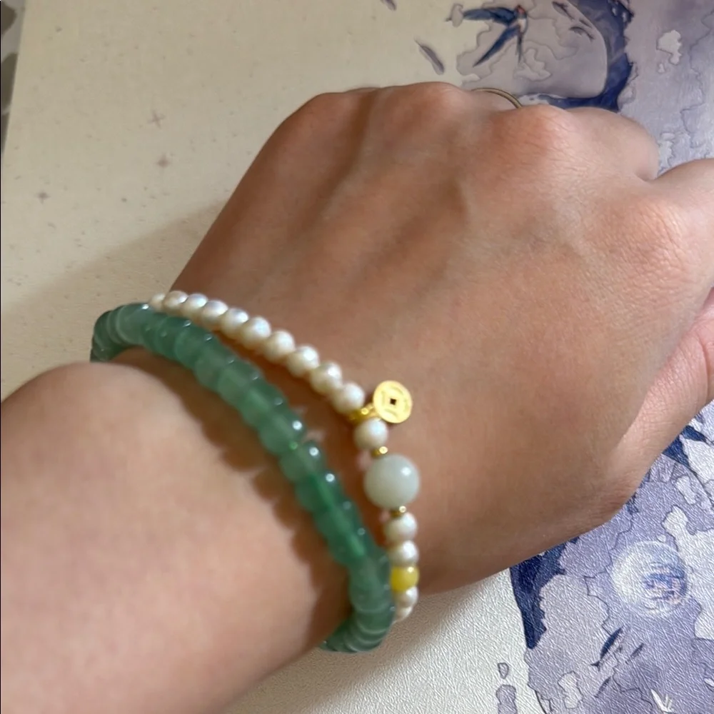 6mm Natural Green Beaded Jade Bracelet - Picture 6 of 6